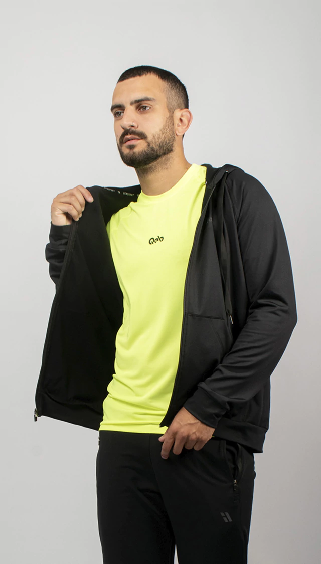 Campera con capucha Krai - Qeb - Imagen 3